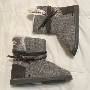 Cute boots size 10